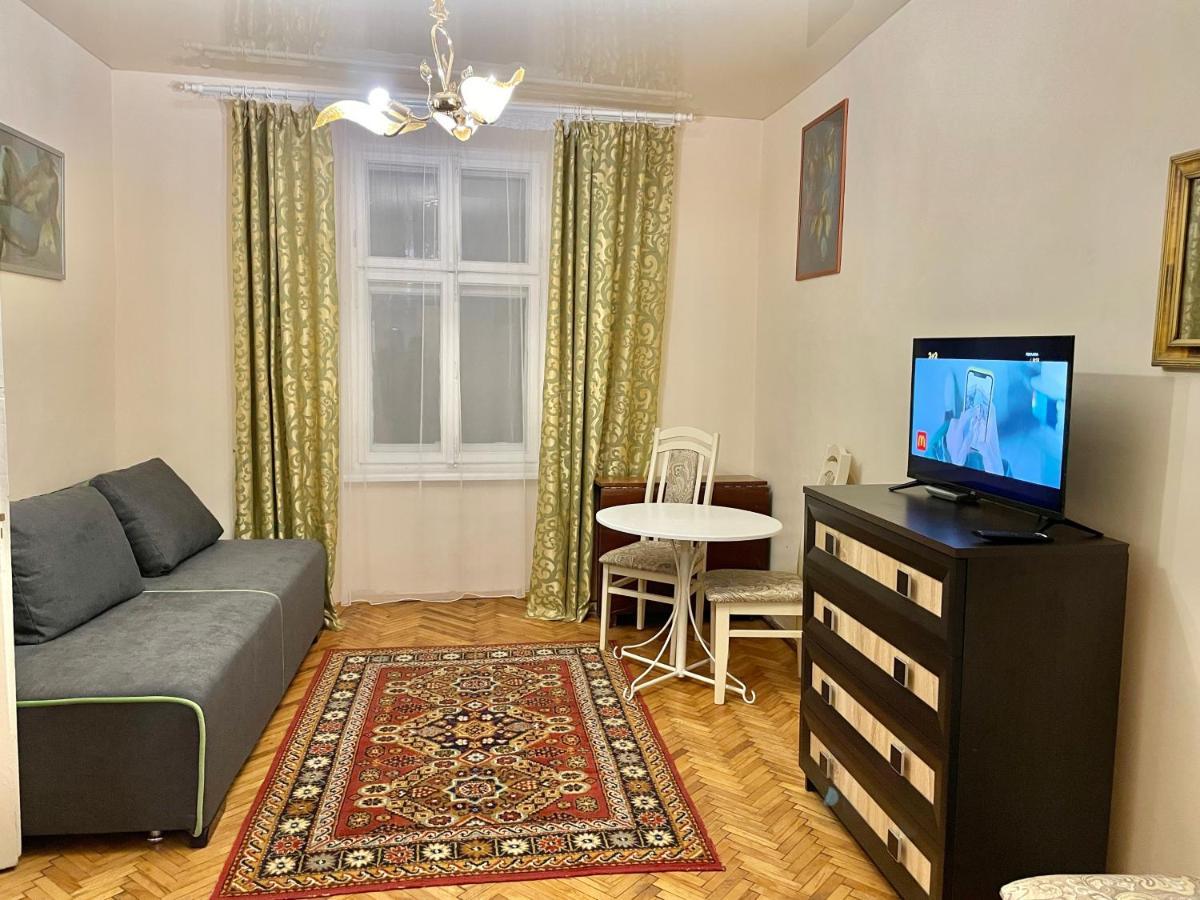 Style Apartments In Old Lviv Buitenkant foto