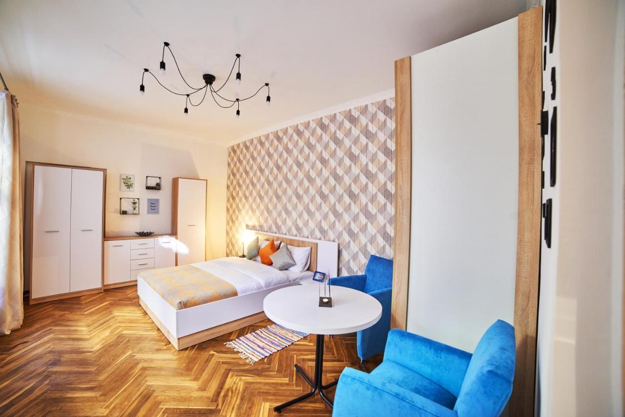 Style Apartments In Old Lviv Buitenkant foto